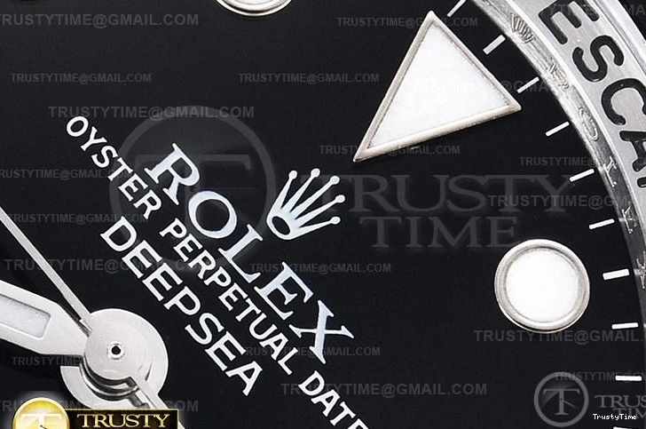 0104 ROLSD093 – Deep Sea Dweller Black Contemporary 1015